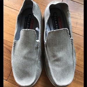 Sketchers slip ons